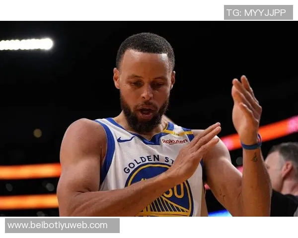 库里11月场均30分与52三分或成历史最老场均得分30后卫 库里11月场均30分与52三分或成历史最老场均得分30后卫